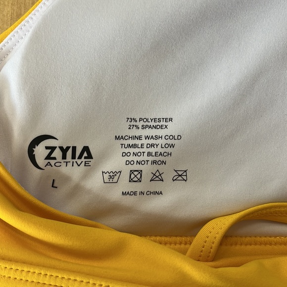 Zyia Active 2 Piece Set Daffodil Large - Picture 5 of 14
